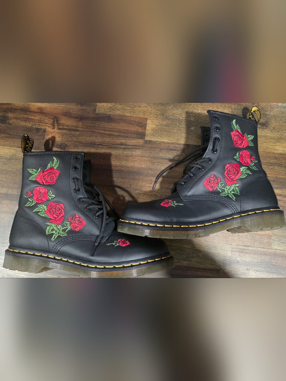 Doc Marten Vonda Red Roses Boots Size 10 - Picture 2 of 12